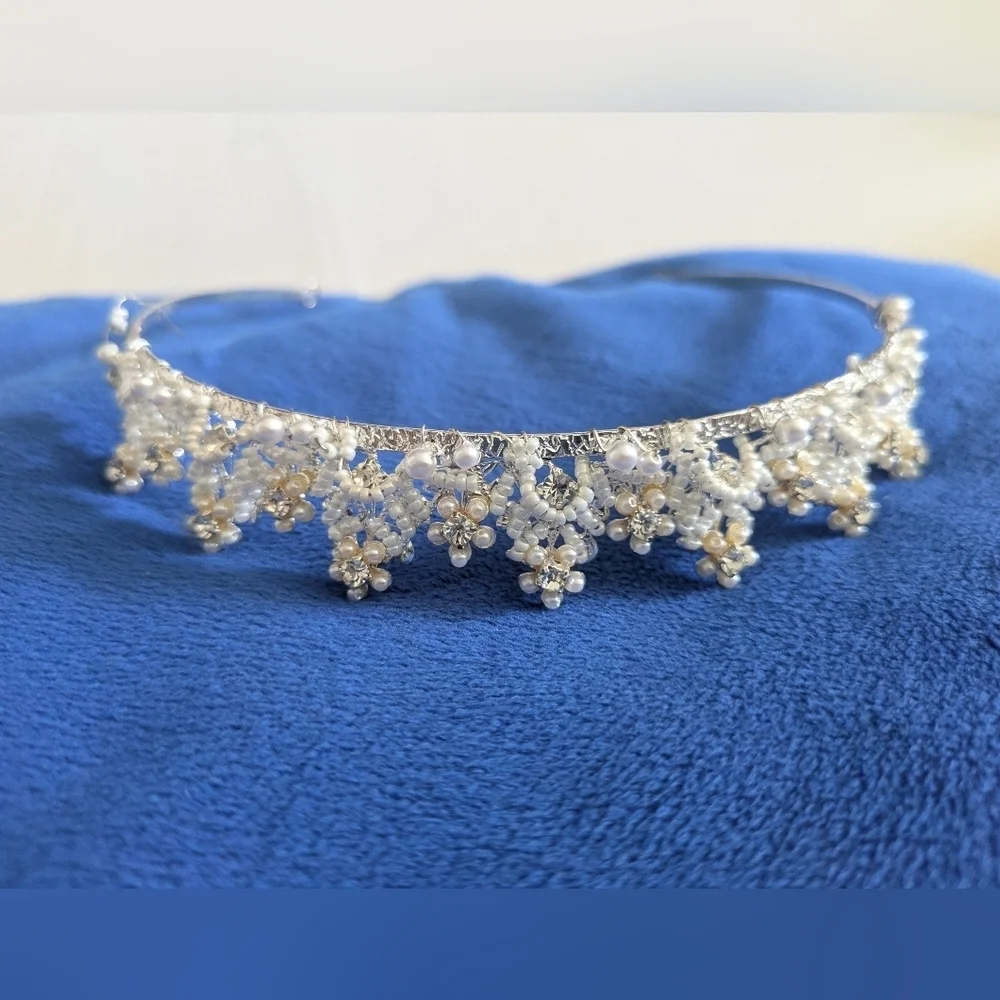 Tiara gold tone/ Silver Tone rhinestones headbands. 2 Included.